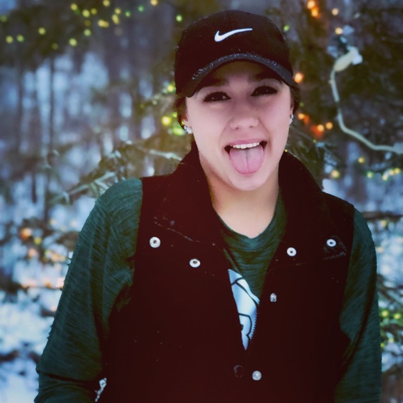 Meet your Posher, Sadie - Picture 1 of 1